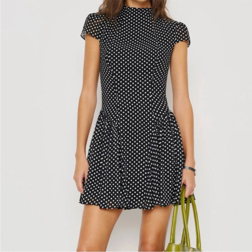 Reformation Black & White Polka Dot Short Sleeve Mini Dress